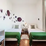 150 Steps To Heaven - By Myhomeincomo Apartment *