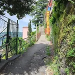 150 Steps To Heaven - By Myhomeincomo Apartment