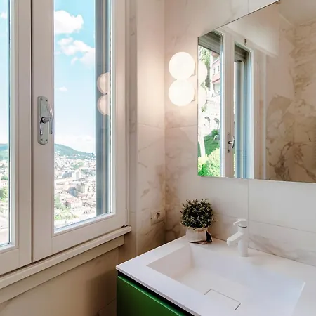 Appartement 150 Steps To Heaven - By Myhomeincomo