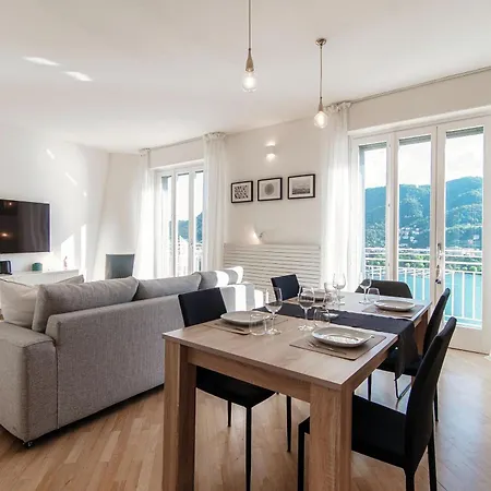 150 Steps To Heaven - By Myhomeincomo Appartamento