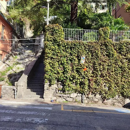 150 Steps To Heaven - By Myhomeincomo Apartment