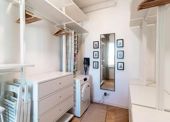 Апартаменты 150 Steps To Heaven - By Myhomeincomo *