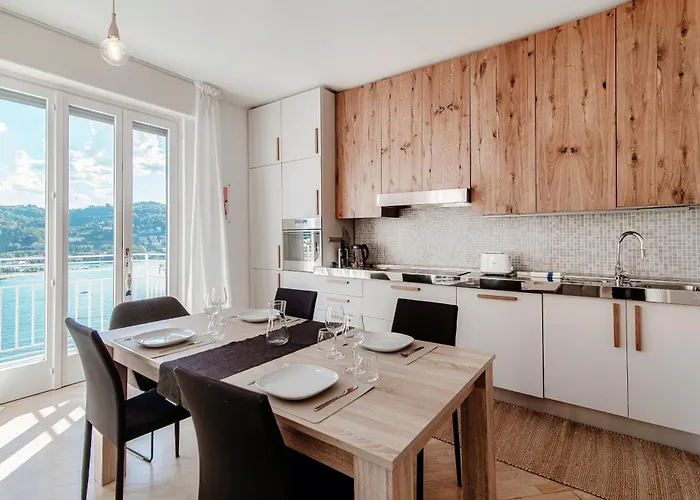 150 Steps To Heaven - By Myhomeincomo アパート