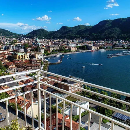 Apartament 150 Steps To Heaven - By Myhomeincomo *