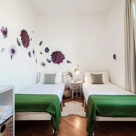 150 Steps To Heaven - By Myhomeincomo Apartament *